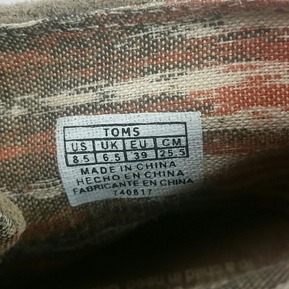 Toms taupe suede wedge booties. Sz 8.5 - Picture 7 of 7